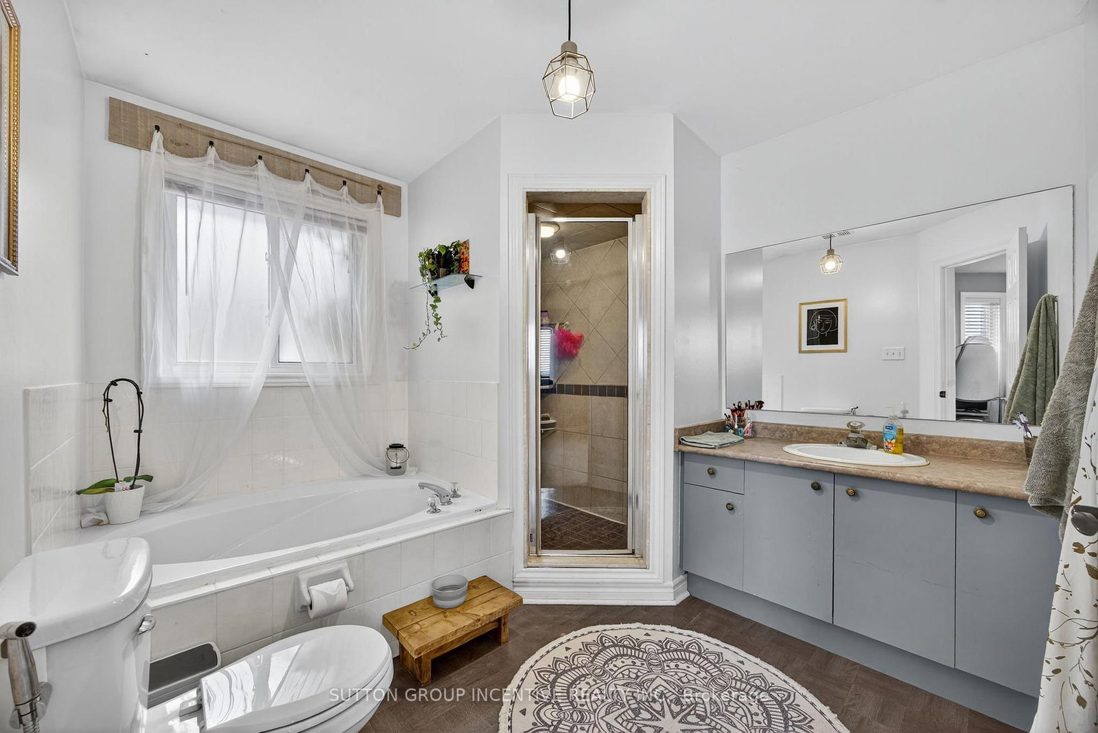 Detached House for sale at 4 Dunnett Drive, Barrie, Ontario, L4N 0H8 - Ardagh - MLS: S12996902