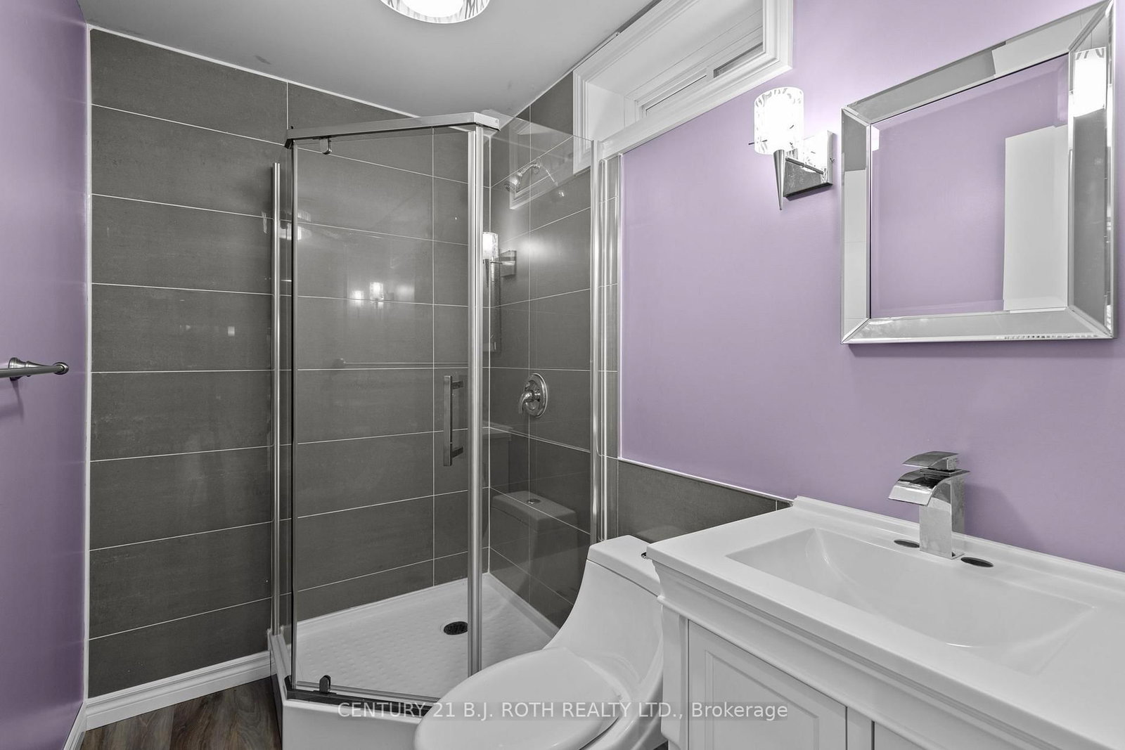 Detached House for sale at 30 Megan Crescent, Barrie, Ontario, L4N 6E2 - Holly - MLS: S12997354