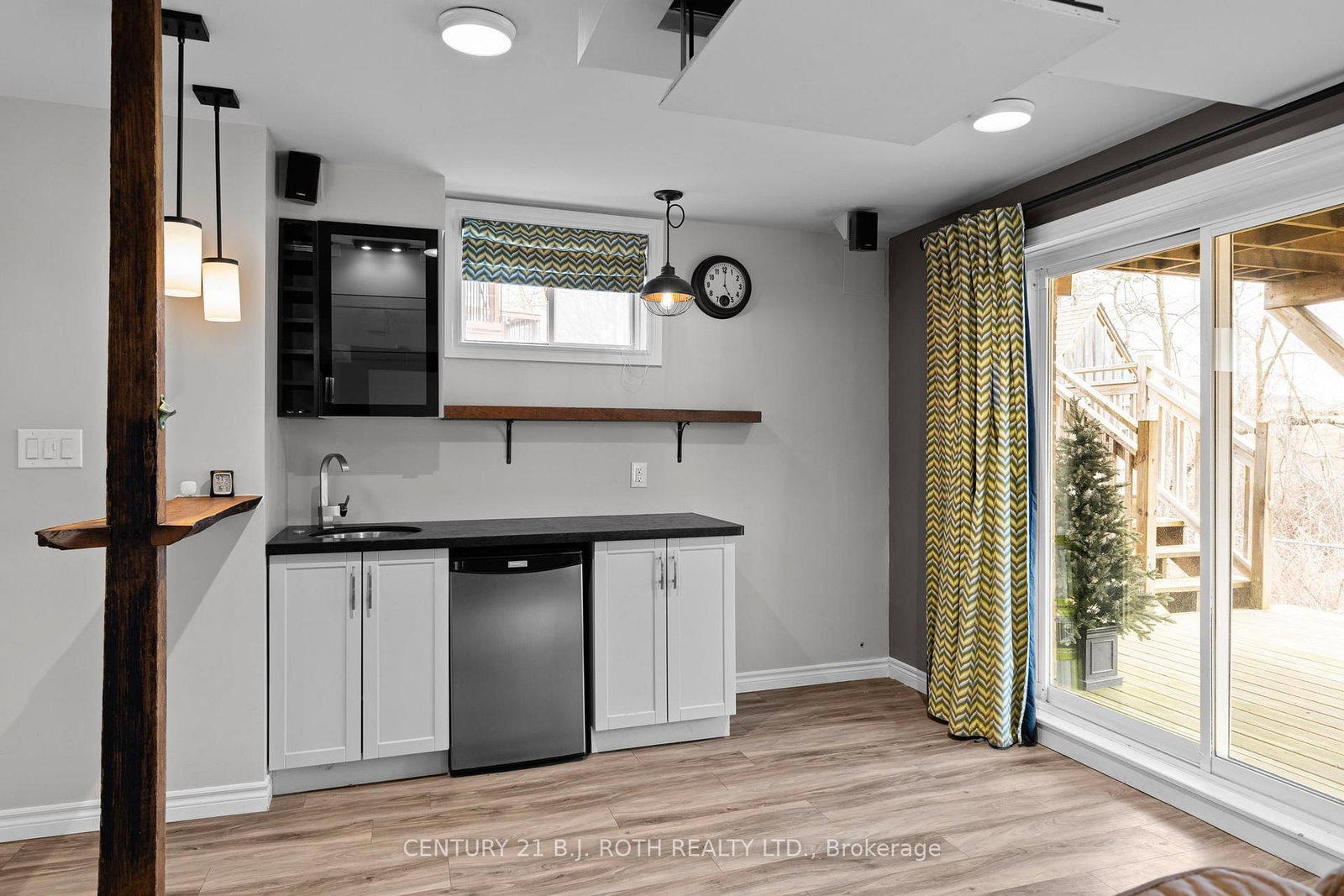 Detached House for sale at 30 Megan Crescent, Barrie, Ontario, L4N 6E2 - Holly - MLS: S12997354