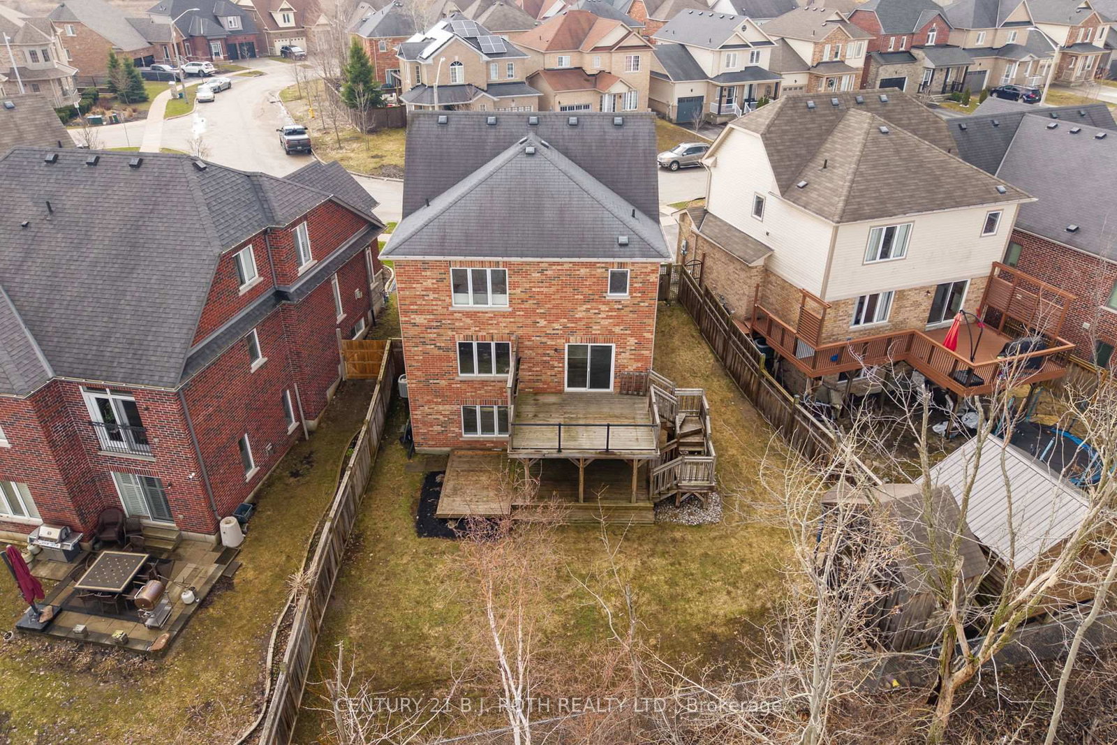 Detached House for sale at 30 Megan Crescent, Barrie, Ontario, L4N 6E2 - Holly - MLS: S12997354