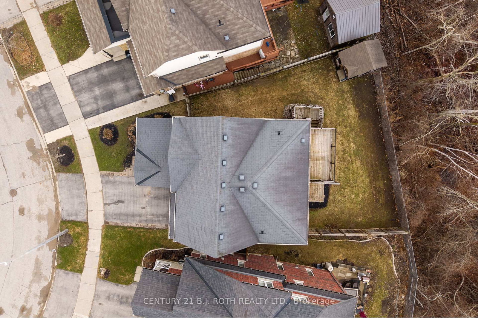 Detached House for sale at 30 Megan Crescent, Barrie, Ontario, L4N 6E2 - Holly - MLS: S12997354