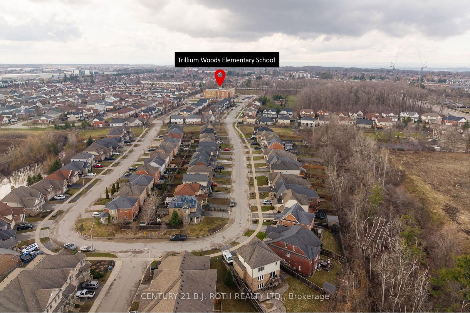 Detached House for sale at 30 Megan Crescent, Barrie, Ontario, L4N 6E2 - Holly - MLS: S12997354