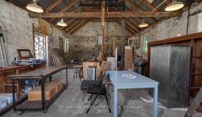8997 County Road 9 • Clearview, ON photo 5