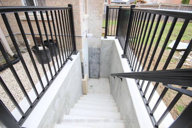 BSMT - 152 The Queensway