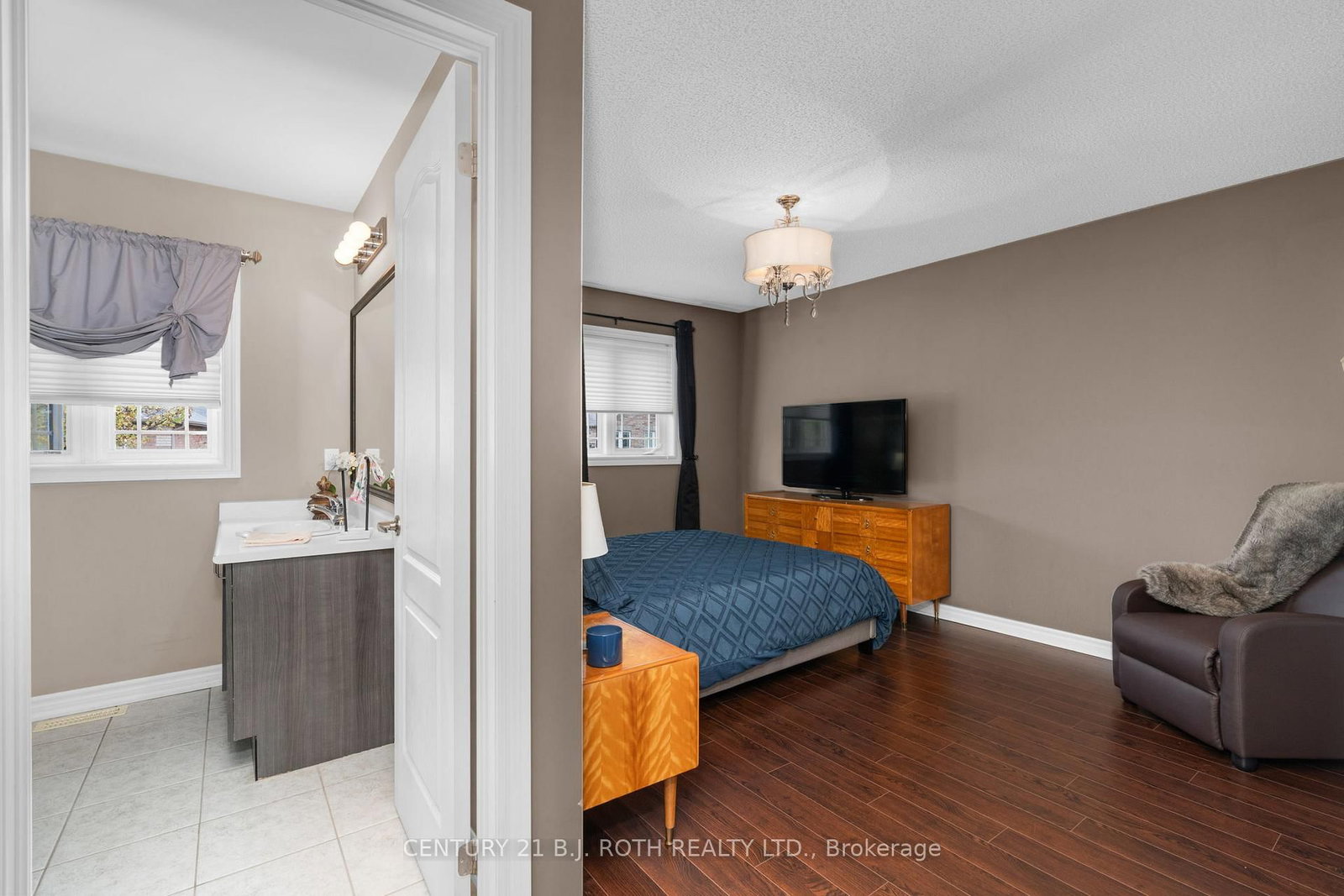 221 Harvie Road - Photo 25