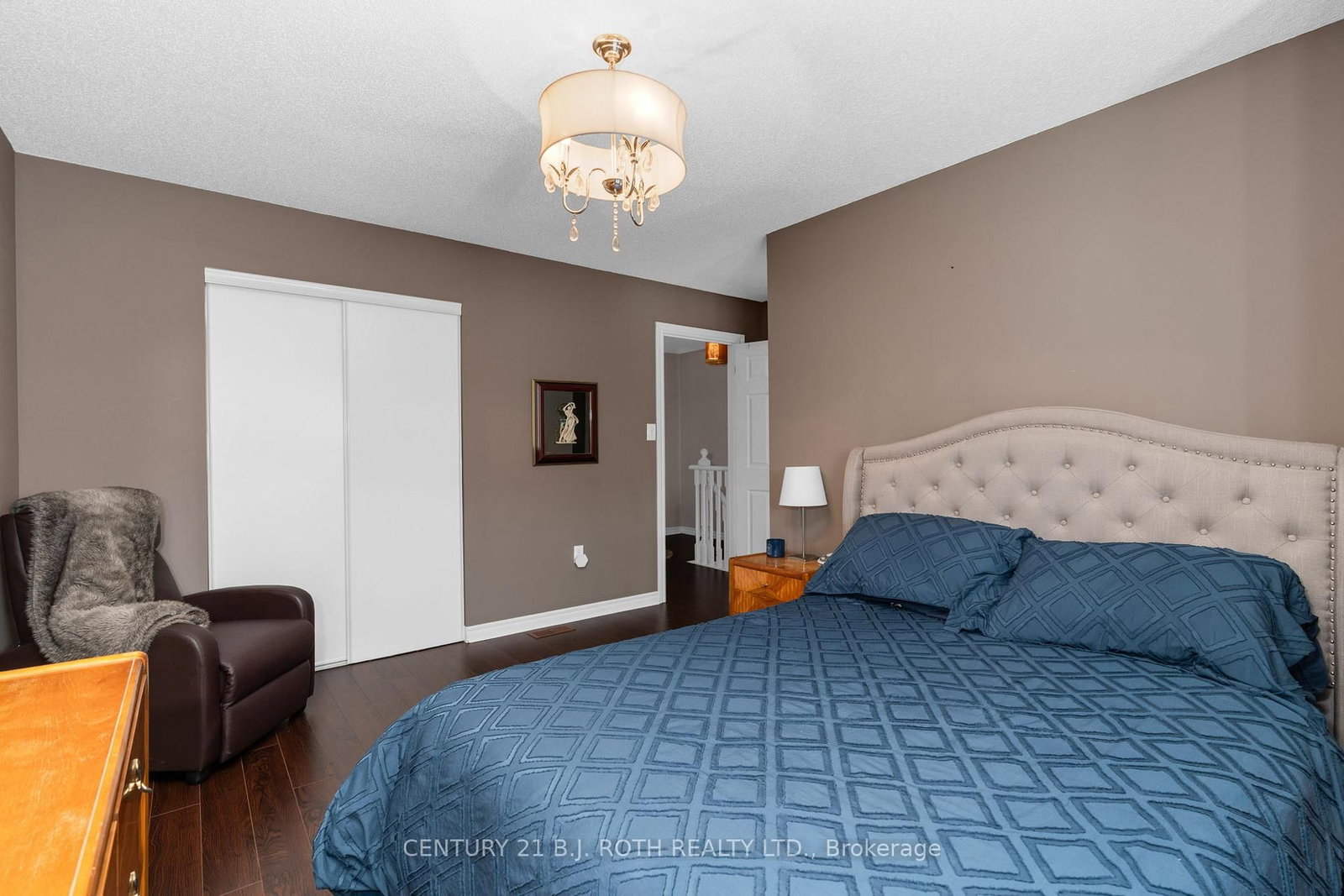 221 Harvie Road - Photo 27