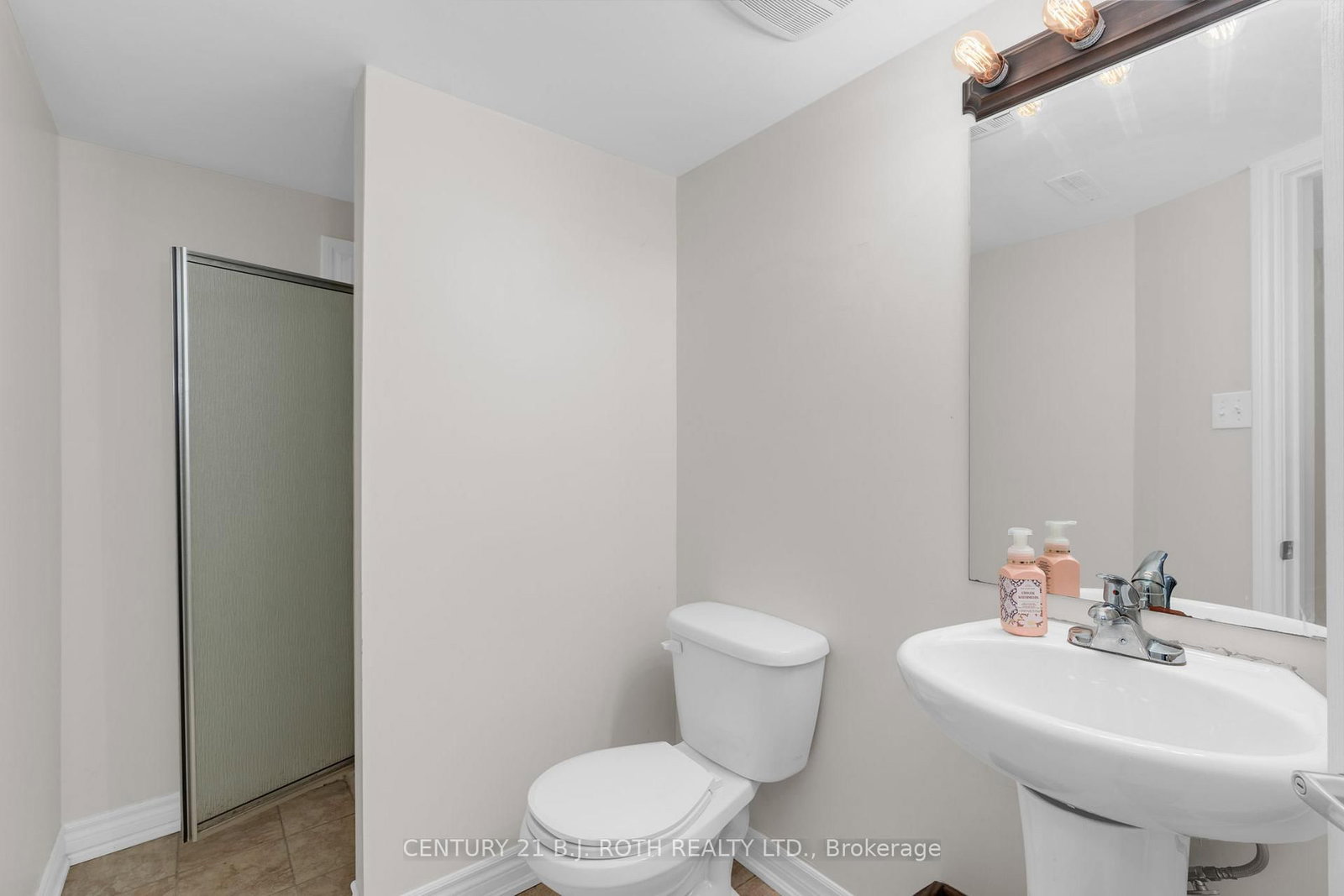 221 Harvie Road - Photo 30