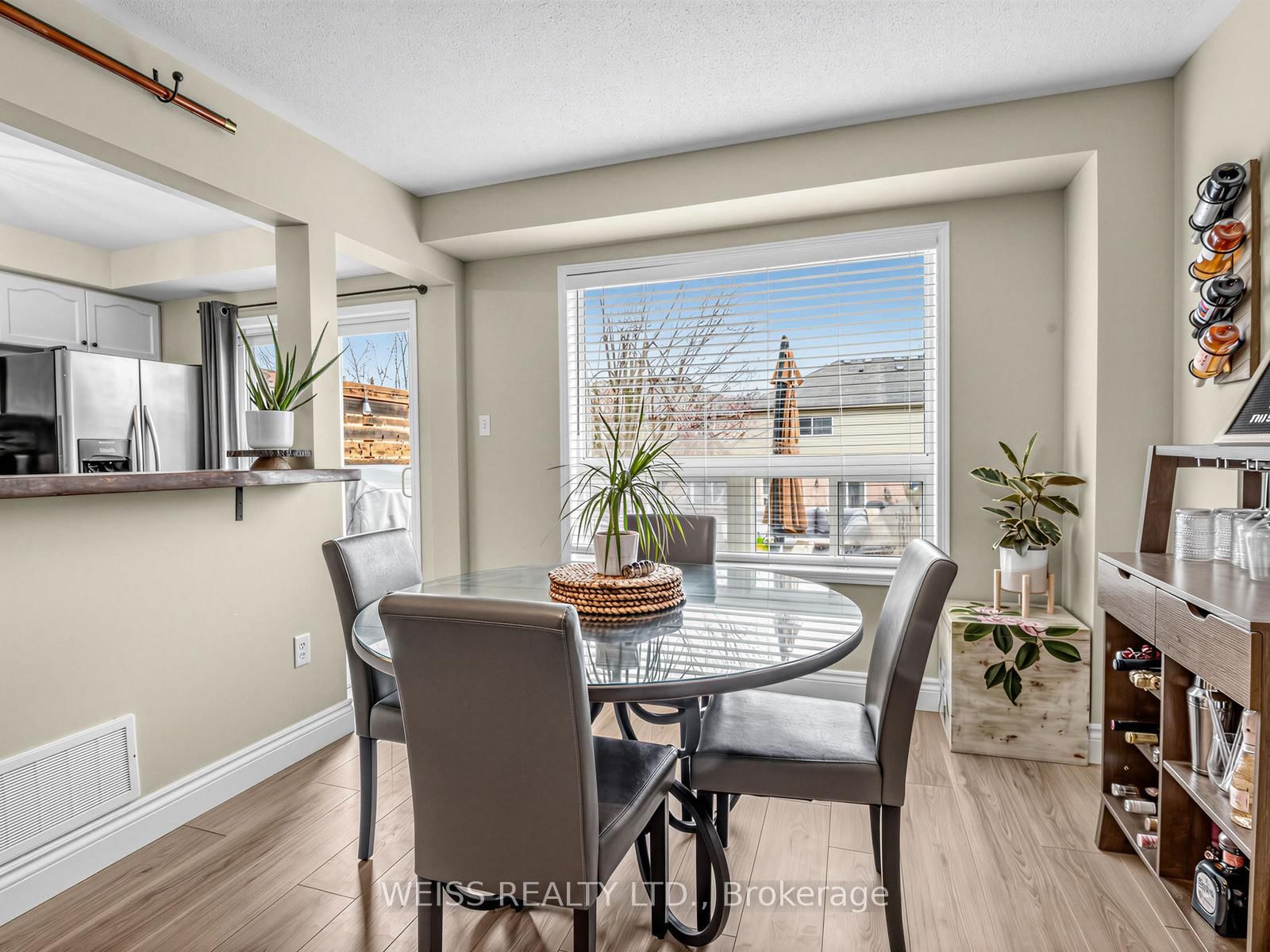 Townhouse for sale at 12 Sunset Place, Barrie, Ontario, L4N 0T7 - Holly - MLS: S12999660