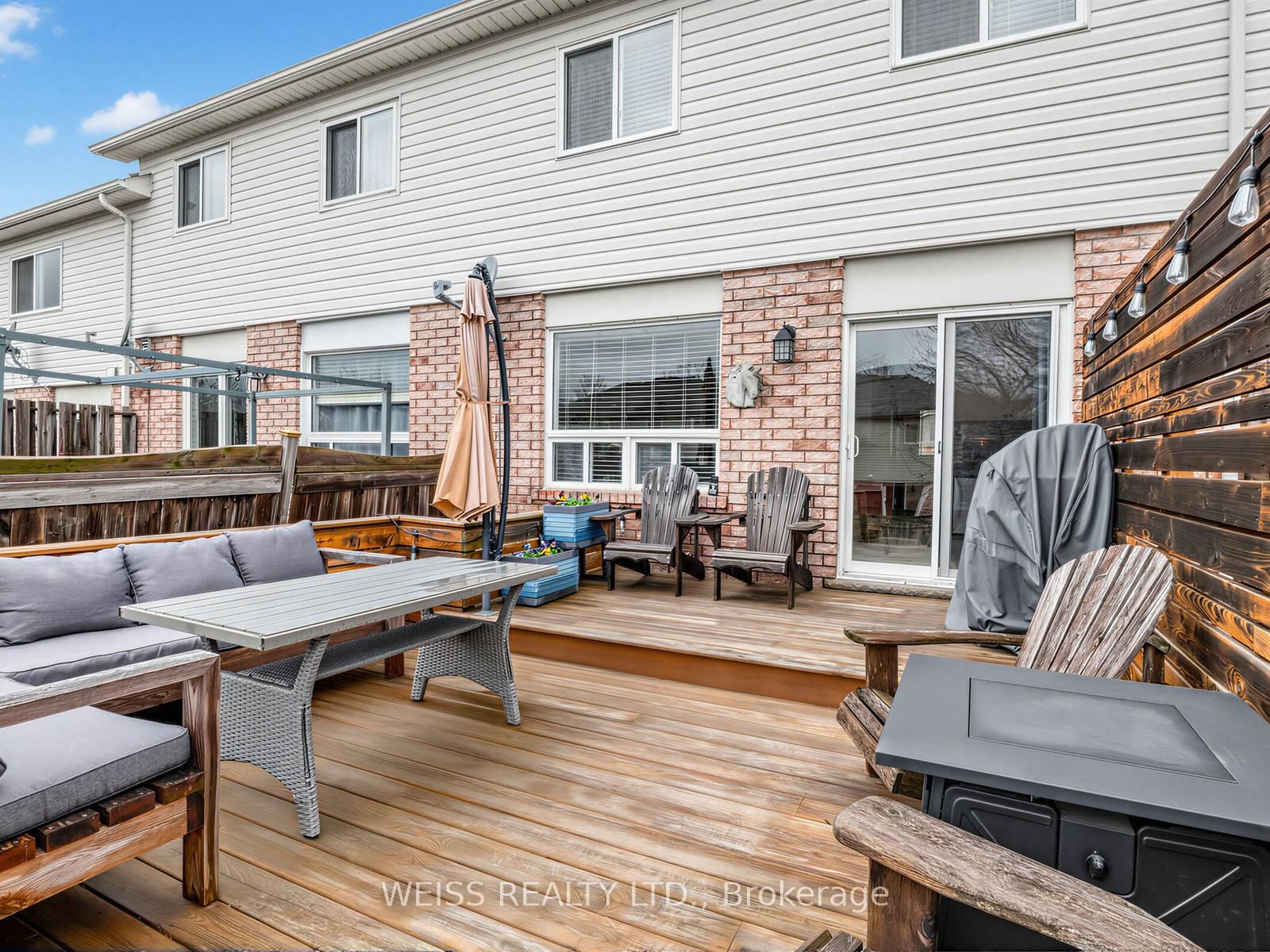 Townhouse for sale at 12 Sunset Place, Barrie, Ontario, L4N 0T7 - Holly - MLS: S12999660