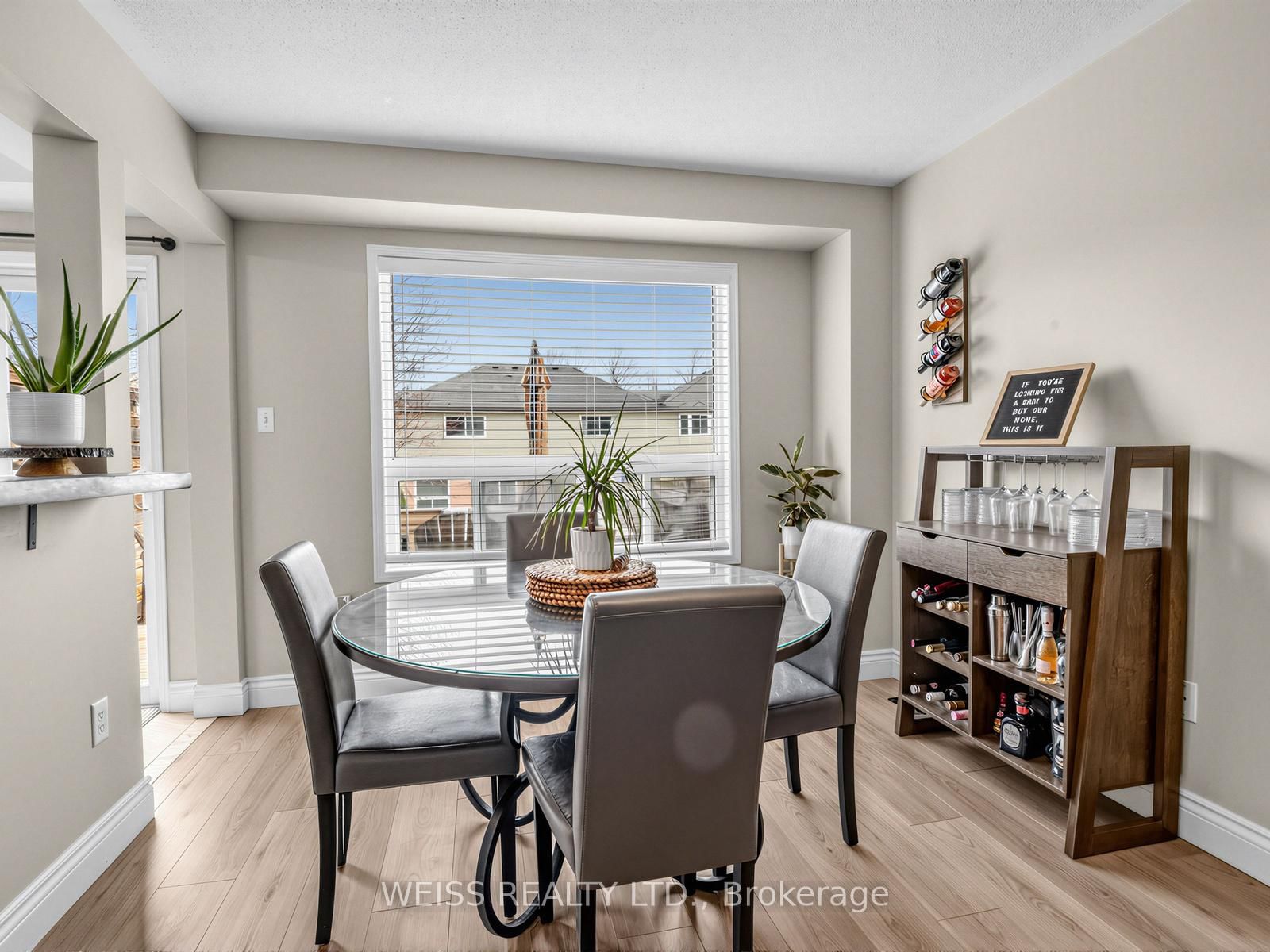 Townhouse for sale at 12 Sunset Place, Barrie, Ontario, L4N 0T7 - Holly - MLS: S12999660