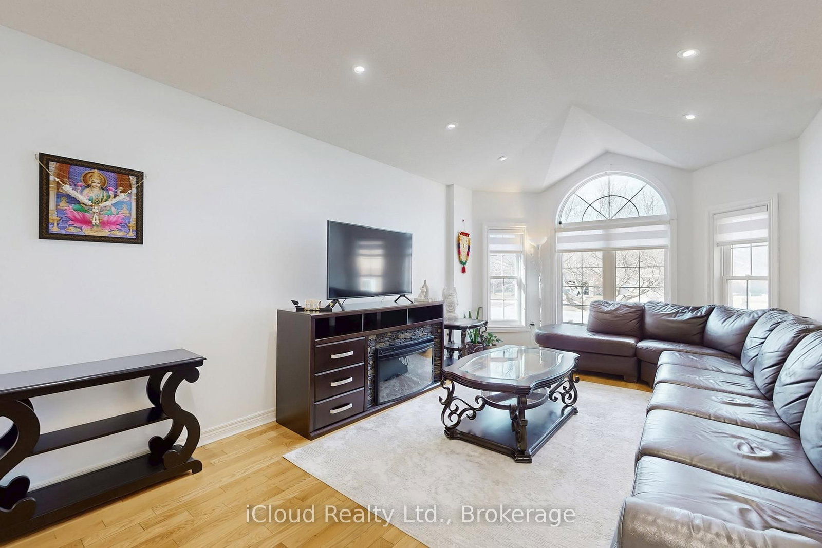 Detached House for sale at 197 Mapleton Avenue, Barrie, Ontario, L4N 8T5 - Holly - MLS: S12999714