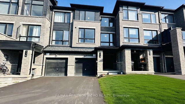 114 Blue Forest Crescent