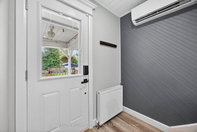 120 DUNLOP Street • Orillia, ON photo 8