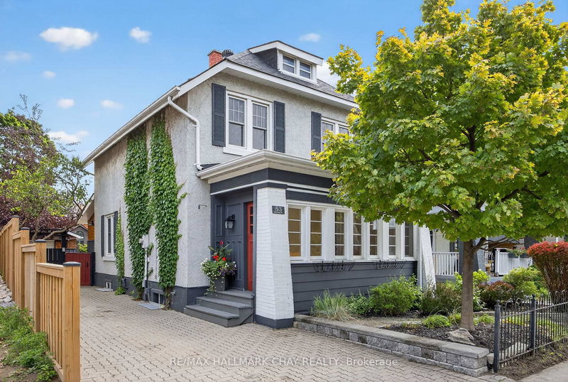 home for sale on 53 Eccles Street N