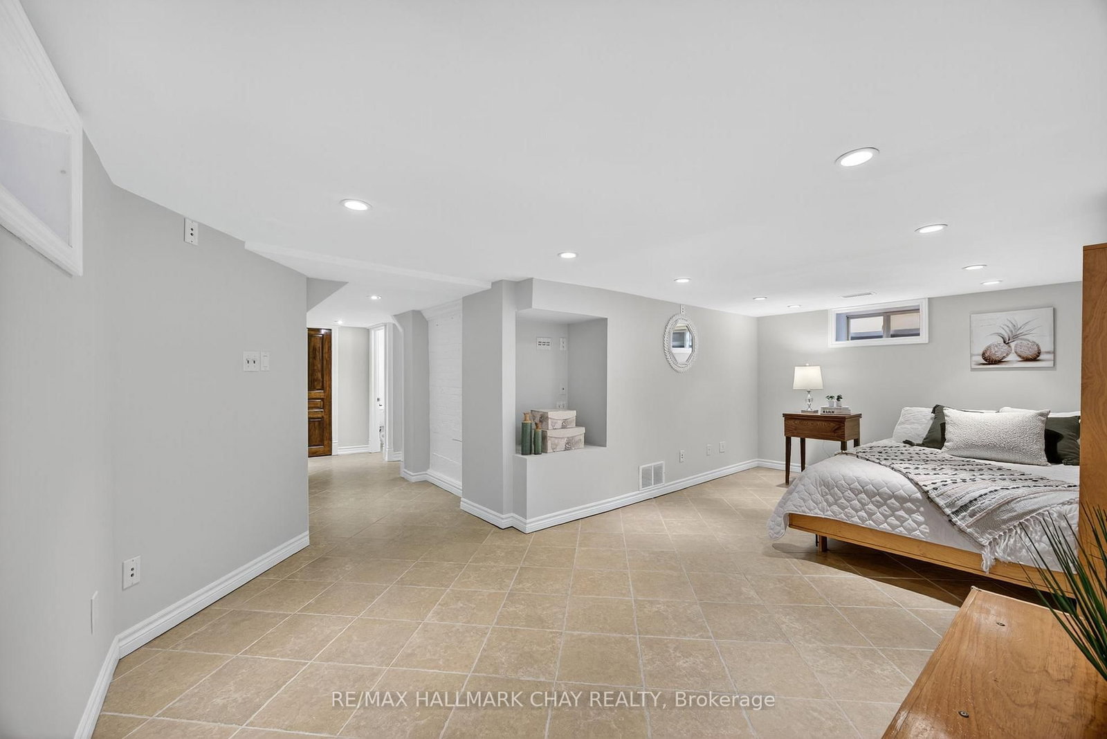 Detached House for sale at 53 Eccles Street, Barrie, Ontario, L4N 1Y3 - Queen's Park - MLS: S13000994