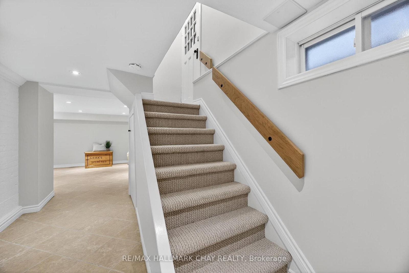 Detached House for sale at 53 Eccles Street, Barrie, Ontario, L4N 1Y3 - Queen's Park - MLS: S13000994