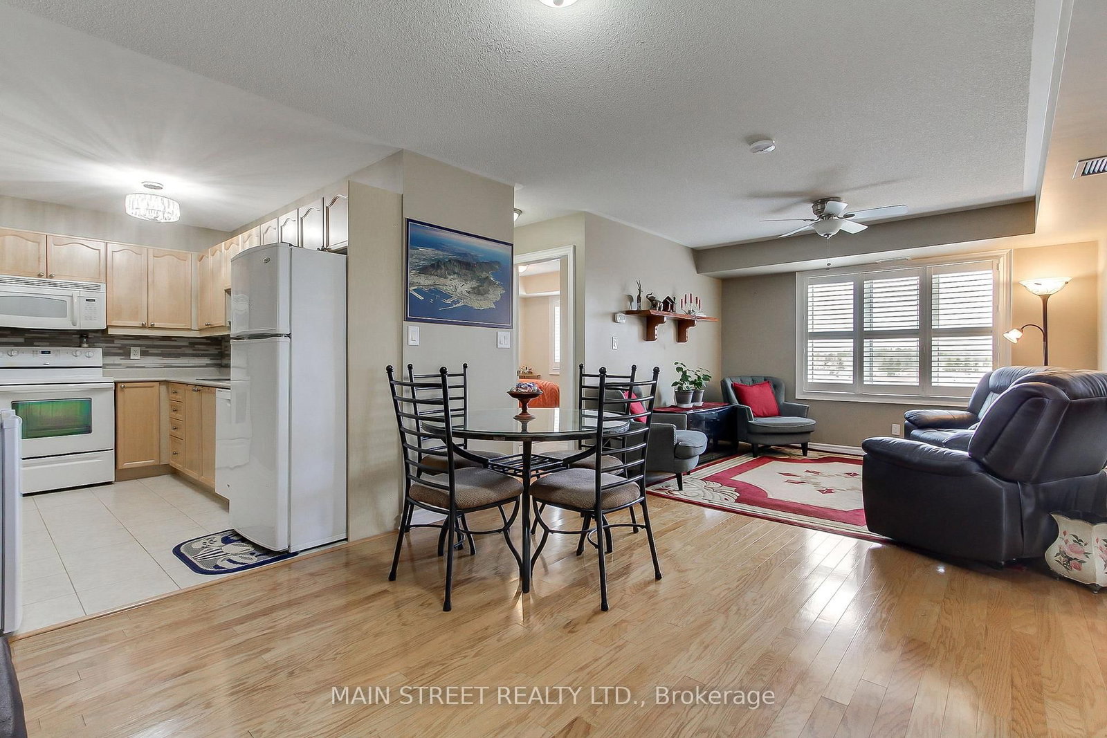 500 Mapleview Drive W, Unit 305 - Photo 17