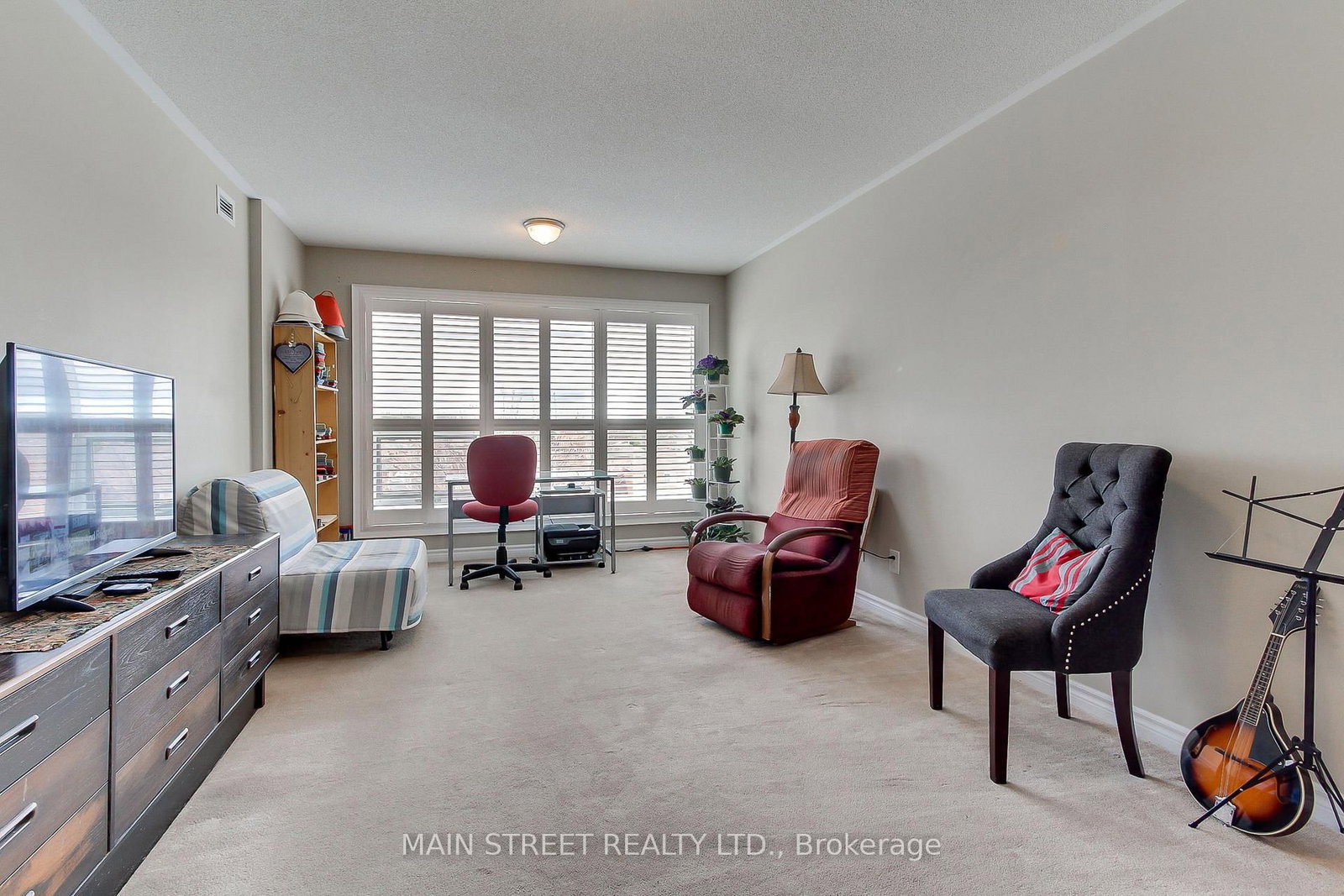 500 Mapleview Drive W, Unit 305 - Photo 22