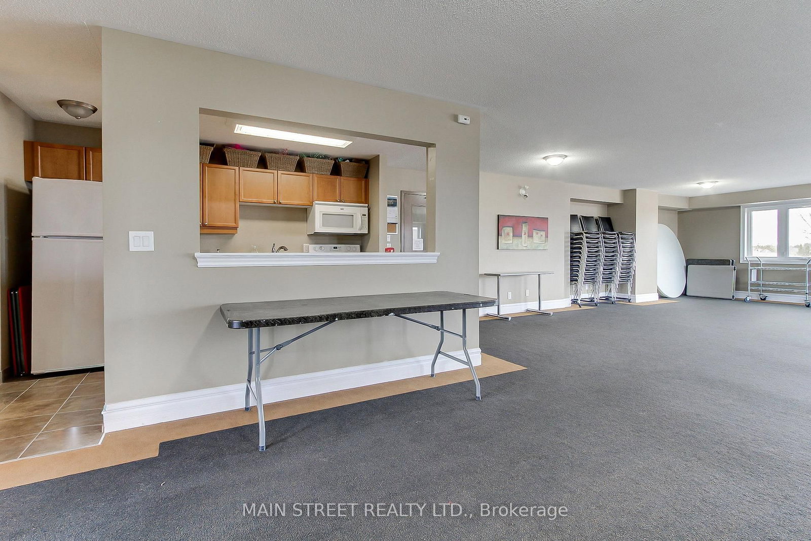 500 Mapleview Drive W, Unit 305 - Photo 34