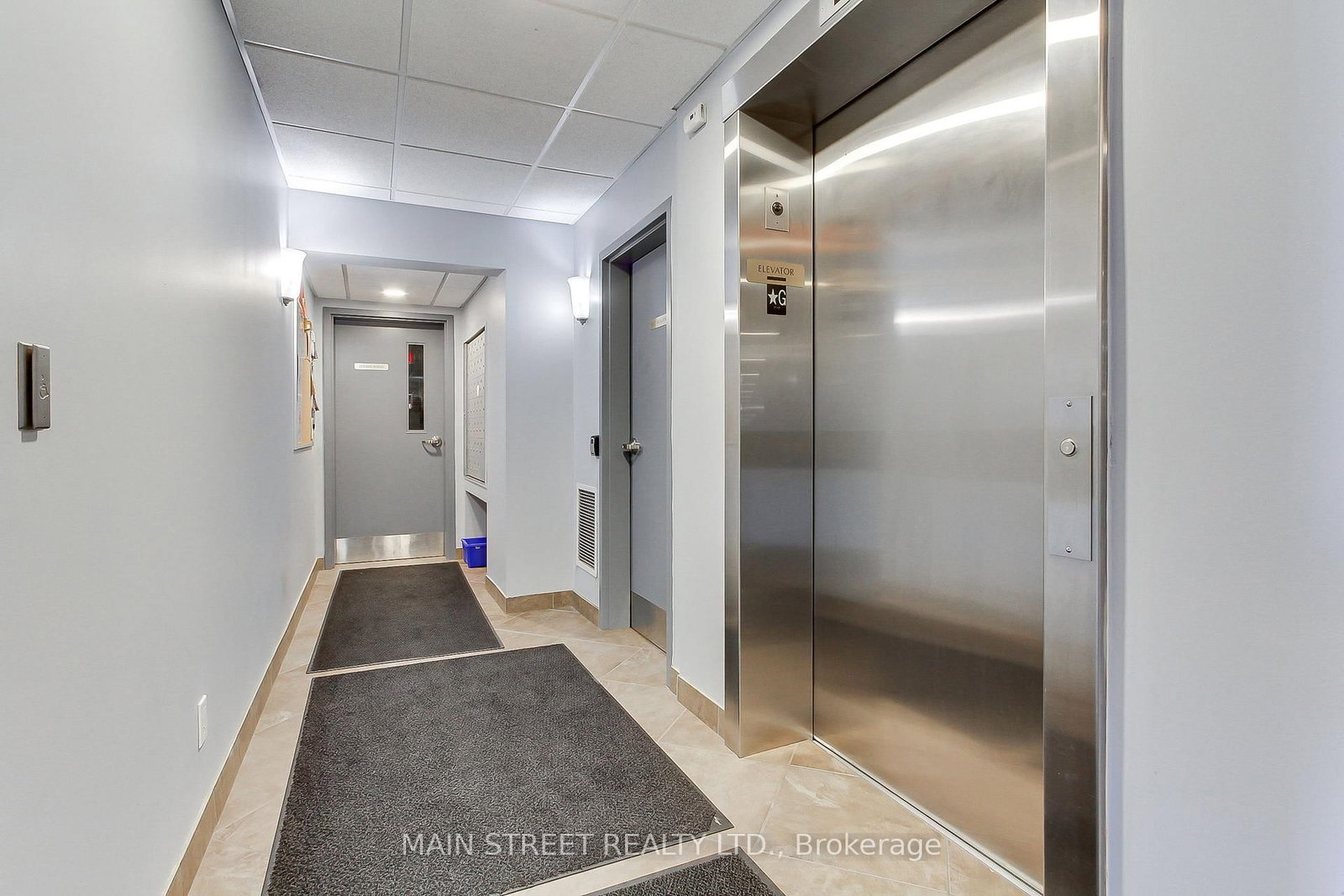 500 Mapleview Drive W, Unit 305 - Photo 7