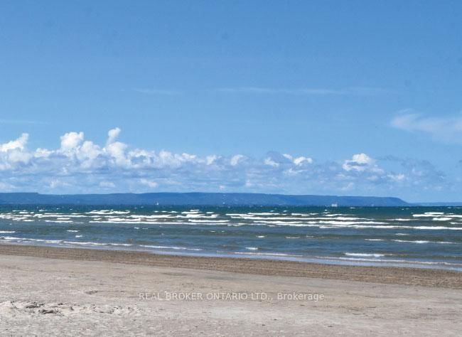28 Pleasant Bay Lane • Wasaga Beach, ON photo 11