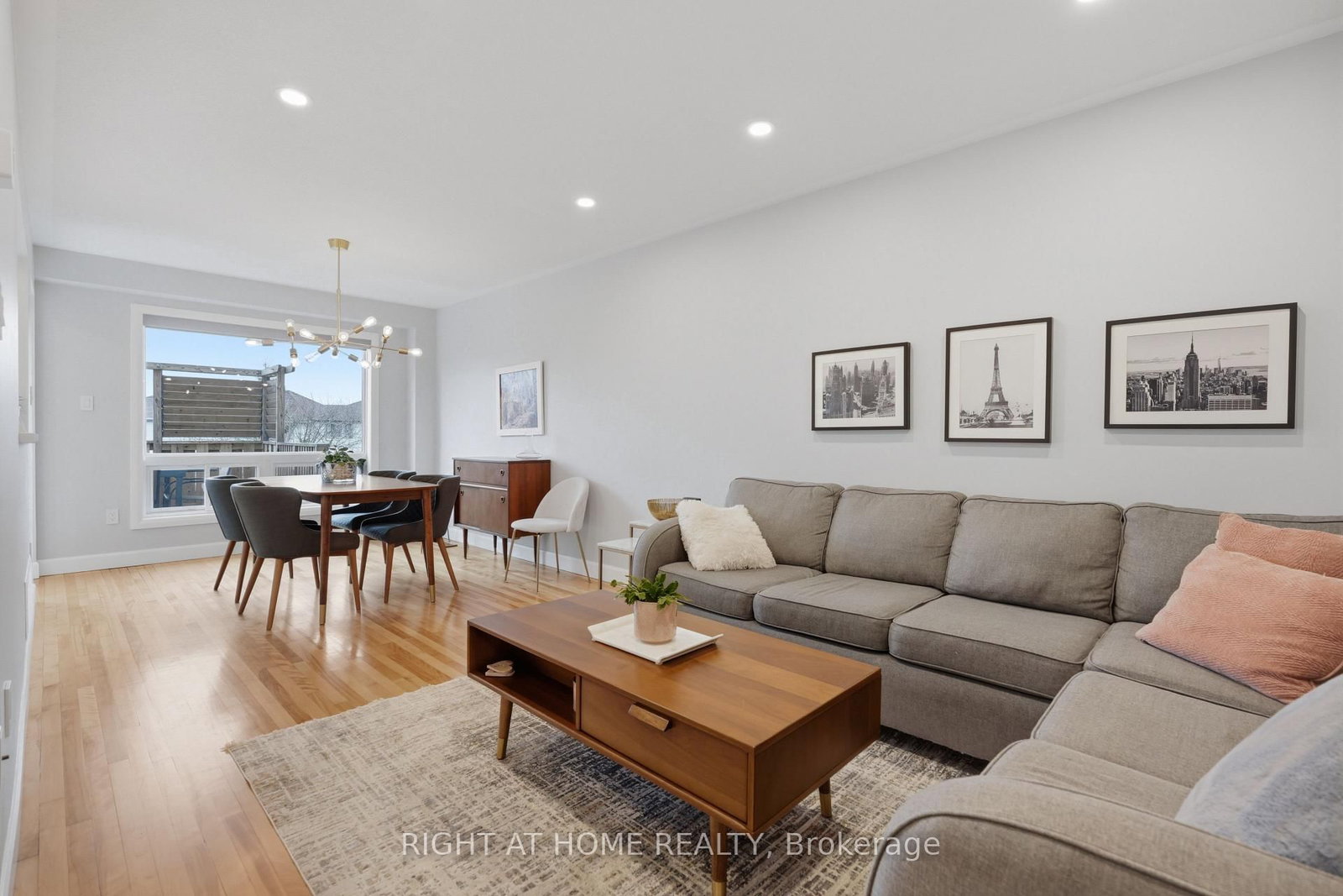 Townhouse for sale at 22 Sunset Place, Barrie, Ontario, L4N 0T7 - Holly - MLS: S13002282