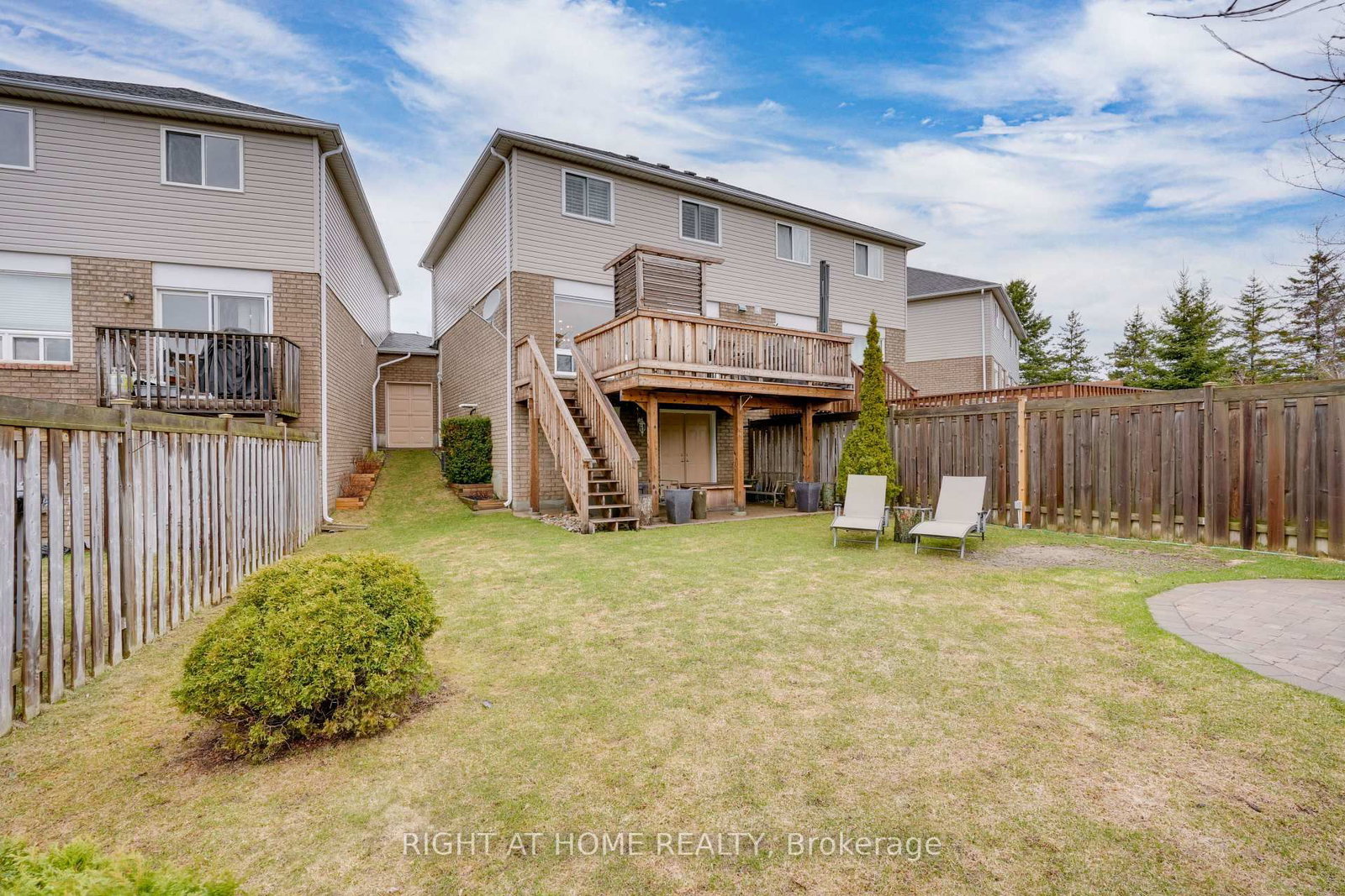 Townhouse for sale at 22 Sunset Place, Barrie, Ontario, L4N 0T7 - Holly - MLS: S13002282