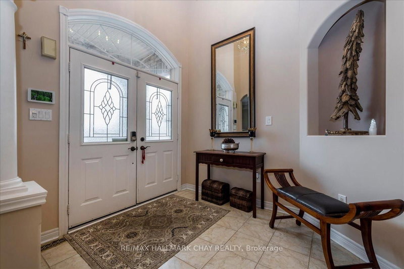 30 Birkhall Place N