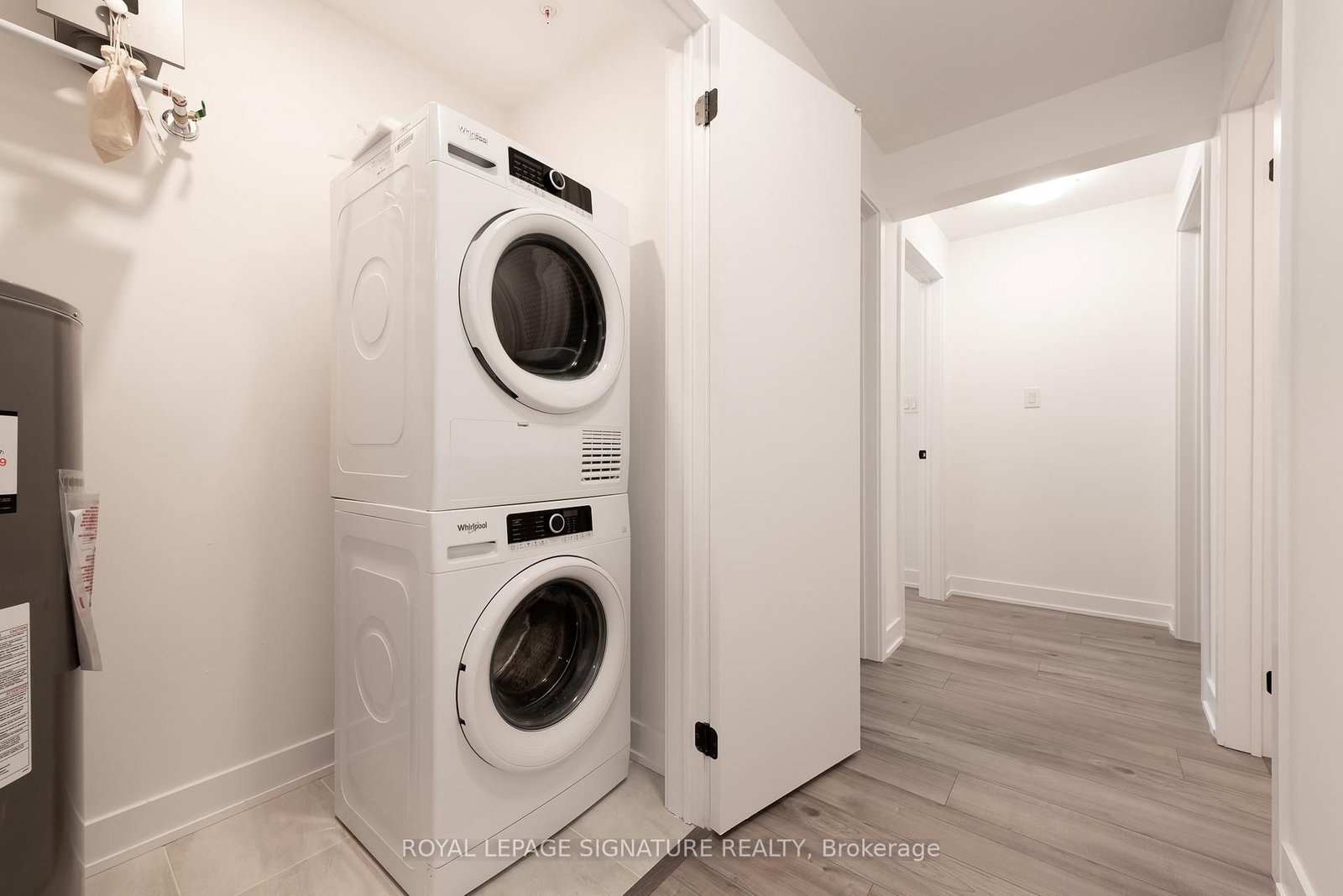 8 Culinary Lane, Unit 306 - Photo 24