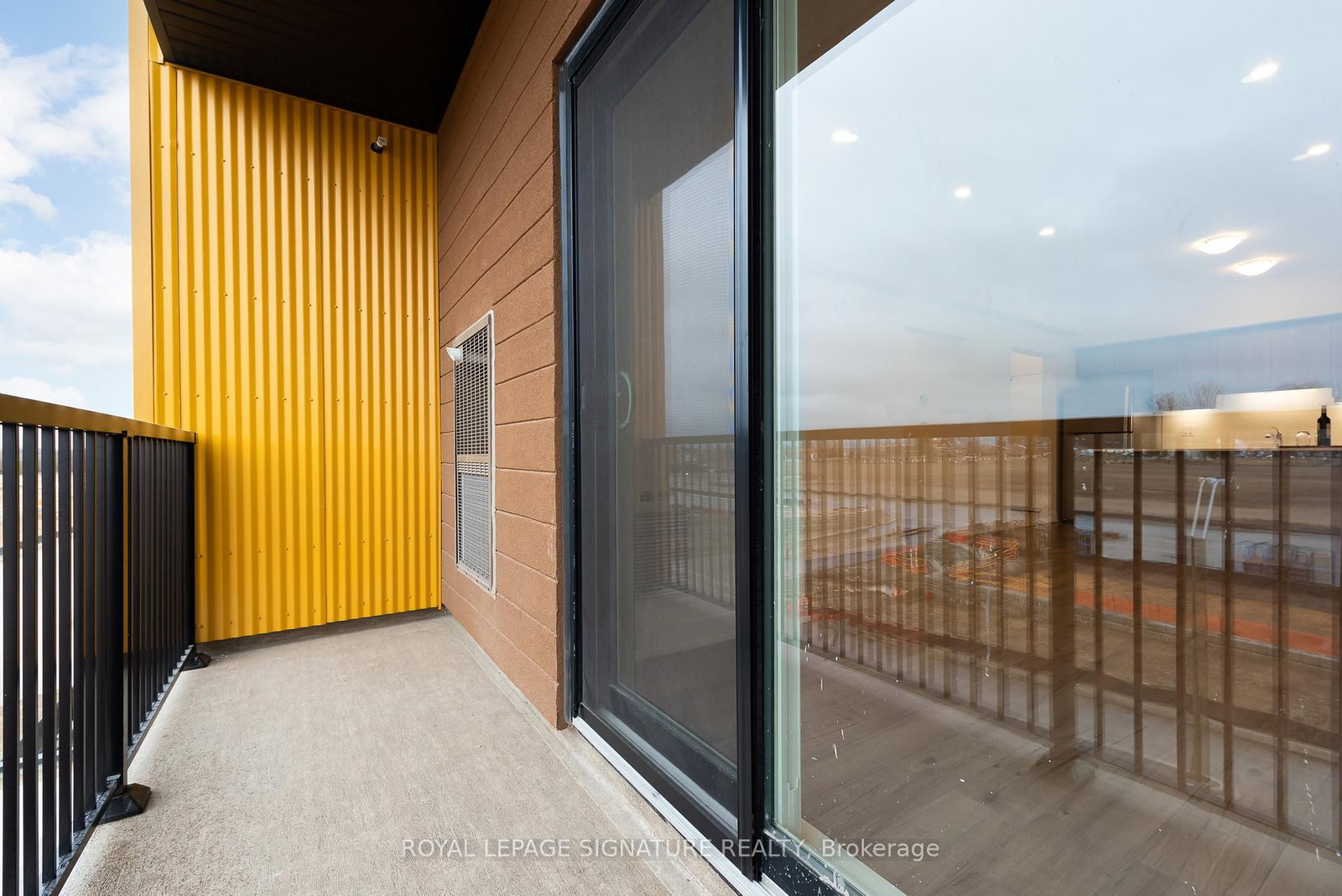 8 Culinary Lane, Unit 306 - Photo 25