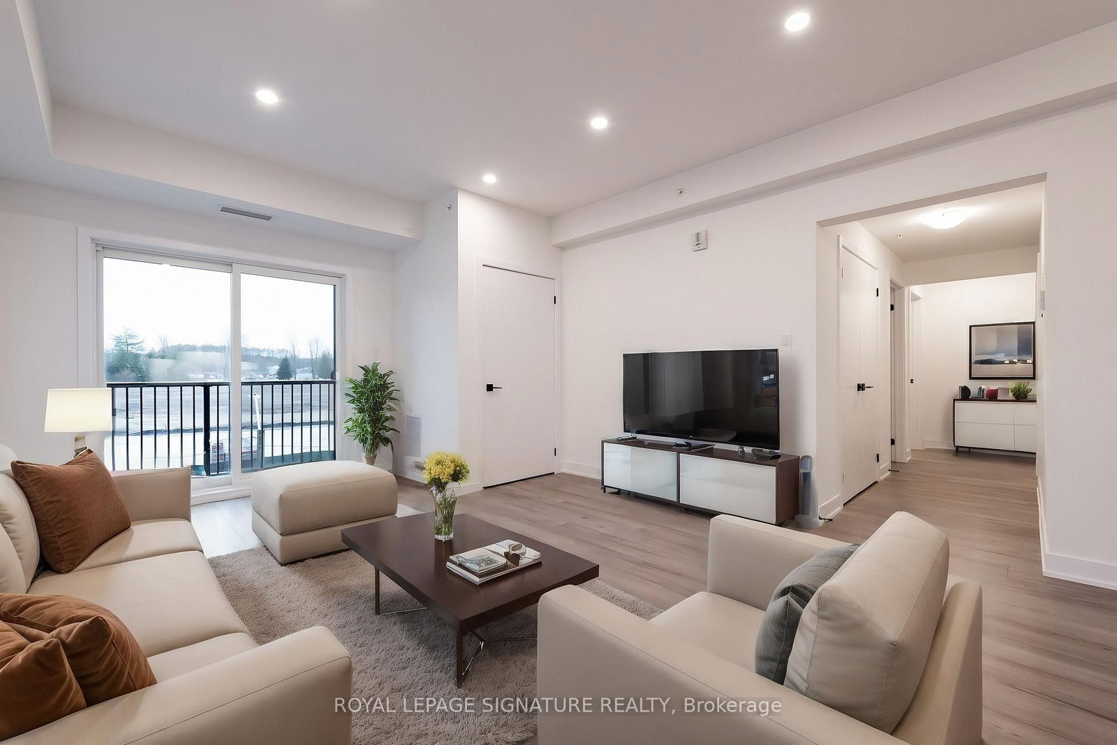 8 Culinary Lane, Unit 306 - Photo 7