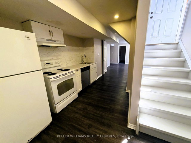 LOWER - 53 Stollar Boulevard