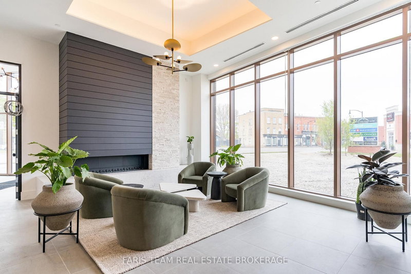 412 - 31 Huron St, Collingwood, L9Y 1C3 | Image 3