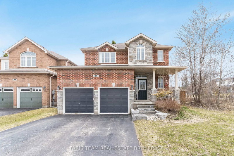 33 Auburn Crt, Barrie, Ontario