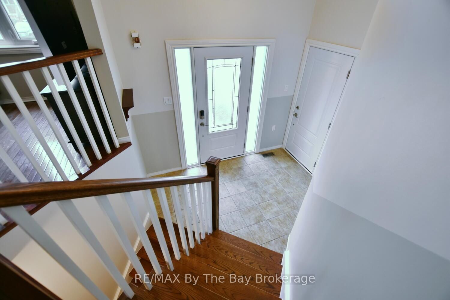 Detached House for sale at 215 Montreal Street, Clearview, Ontario, L0M 1S0 - Stayner - MLS: S13005416