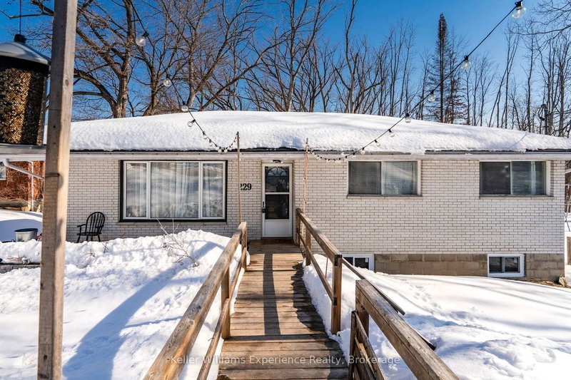 229 Mountain Ave, Tay, L0K 2C0 | Image 2