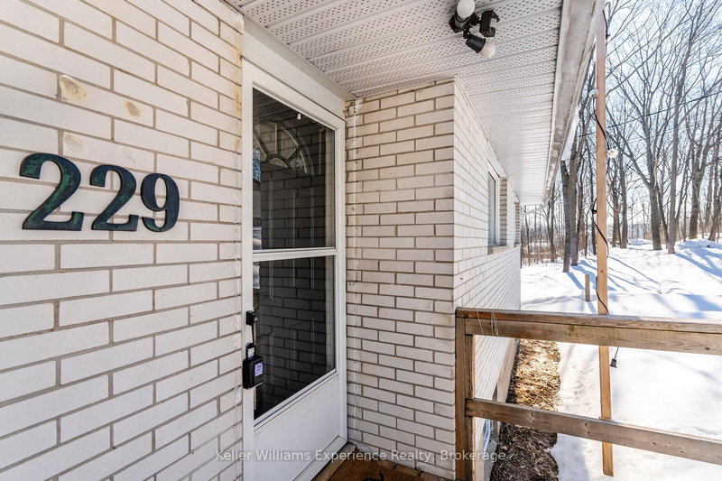 229 Mountain Ave, Tay, L0K 2C0 | Image 3