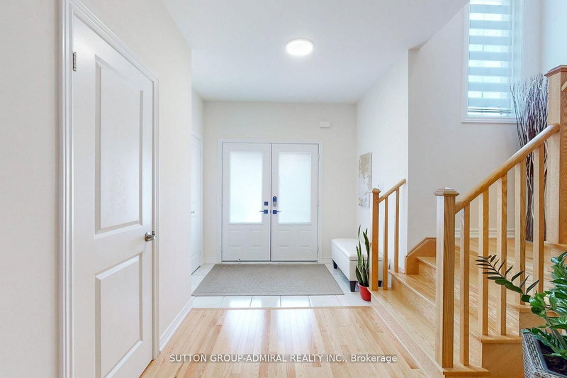 3 Cypress Point St, Barrie, L4N 5S4 | Image 3