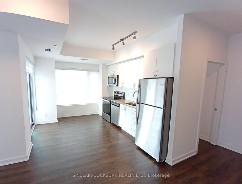 409 - 56 Lakeside Terr, Barrie, L4M 0L4 | Image 3