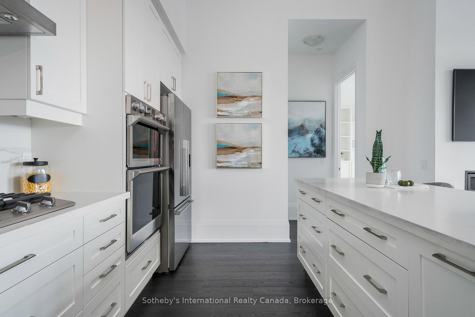 1 Hume Street, Unit PH610 - Photo 14