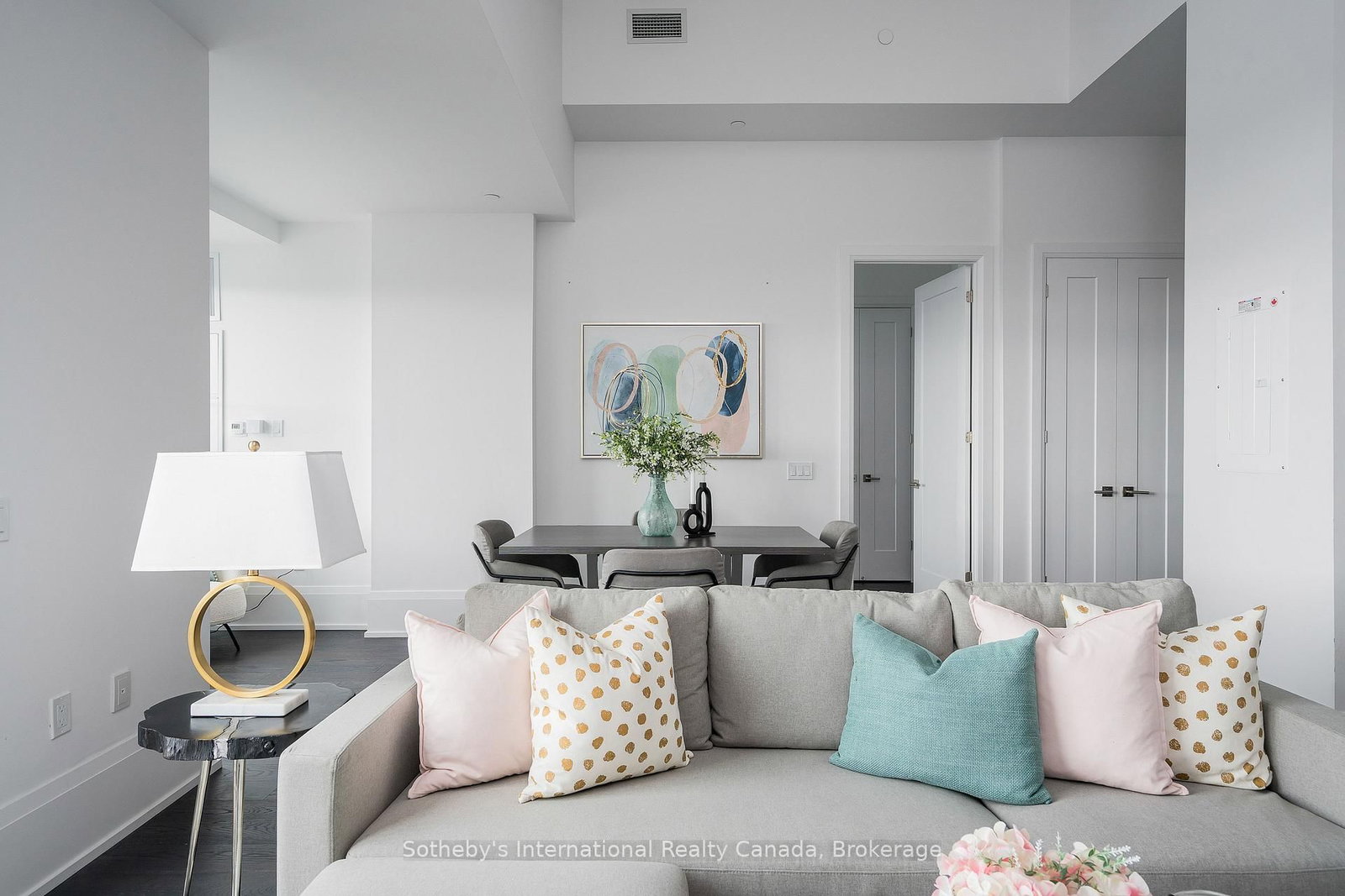 1 Hume Street, Unit PH610 - Photo 8