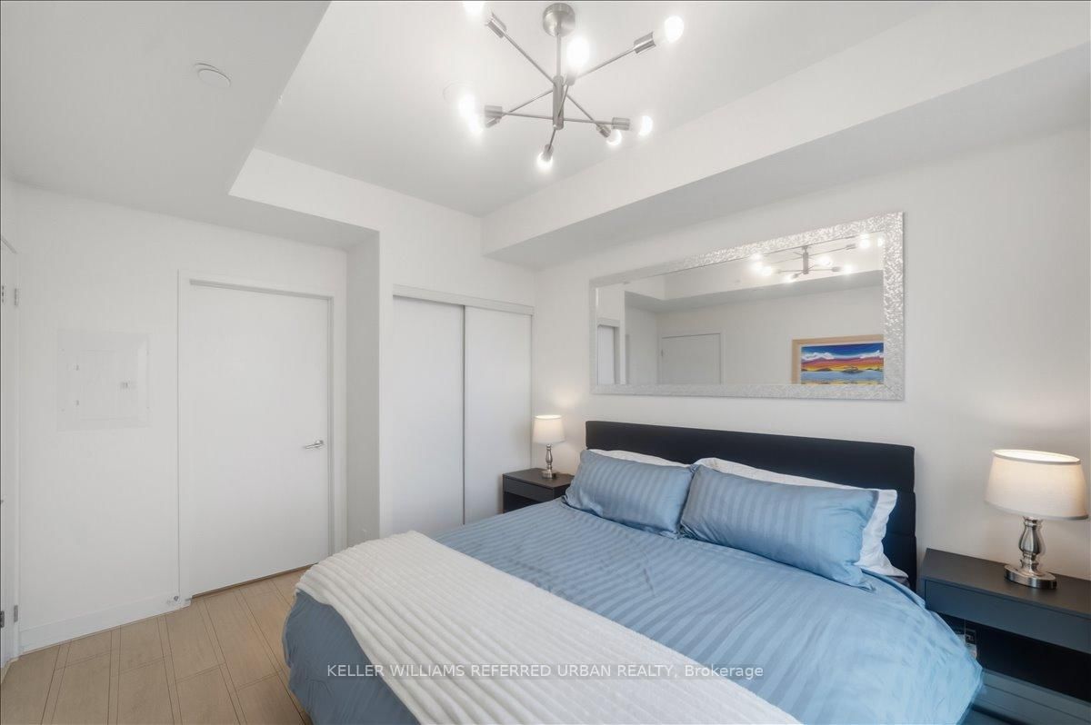 39 Mary Street, Unit 812 - Photo 13