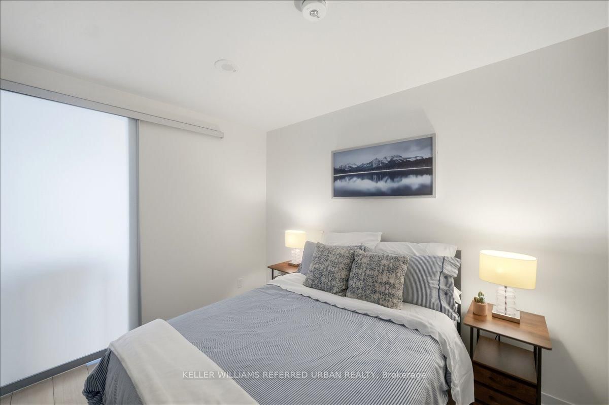 39 Mary Street, Unit 812 - Photo 16