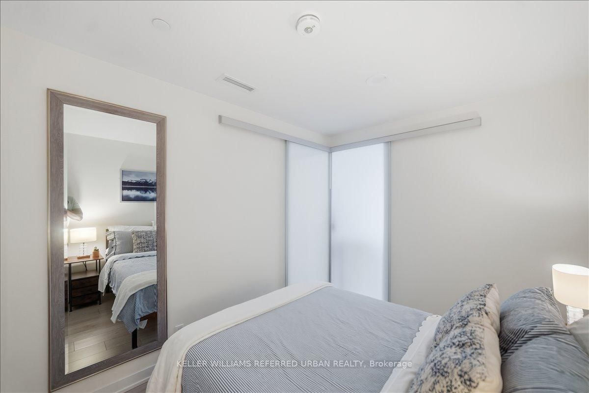 39 Mary Street, Unit 812 - Photo 17