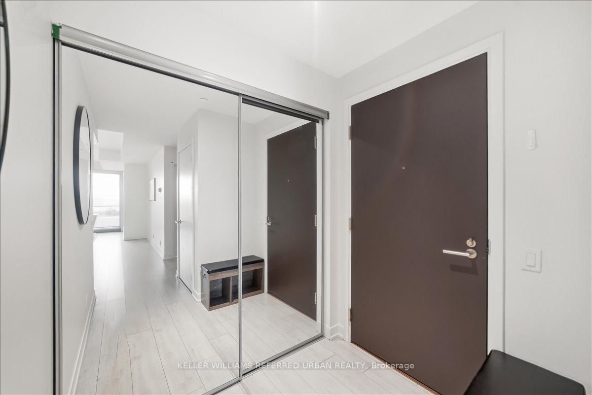 39 Mary Street, Unit 812 - Photo 3