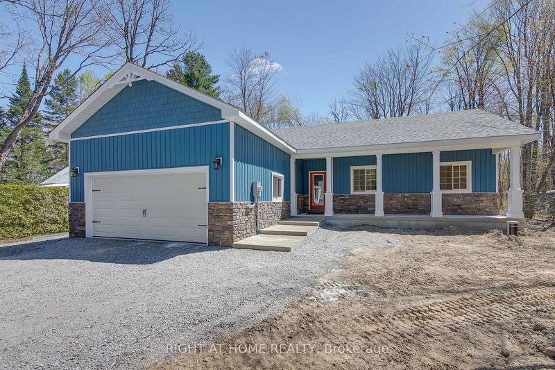 26 Mcleish Dr, Kawartha Lakes, Ontario