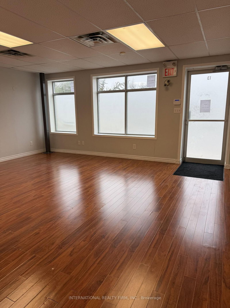 13 - 647 Welham Rd, Barrie, L4N 0B7 | Image 2