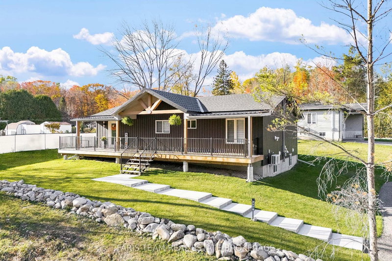 home for sale on 550 Second Avenue