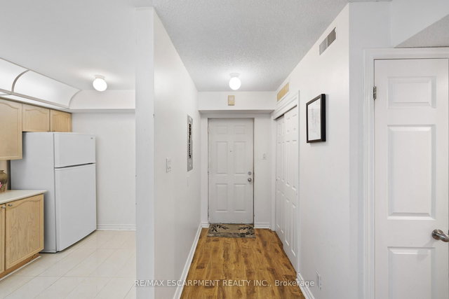 8 - 20 Mulligan Lane