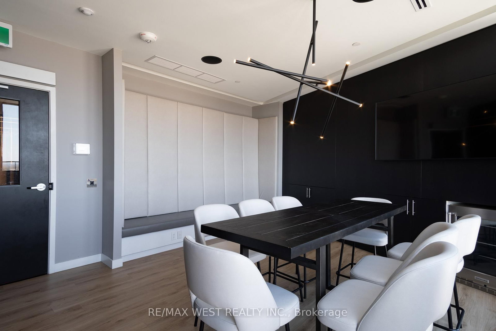 681 Yonge Street, Unit 231 - Photo 23